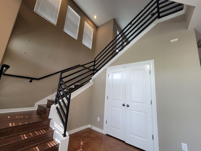 Photo - 4500 Avenue C Unit #A