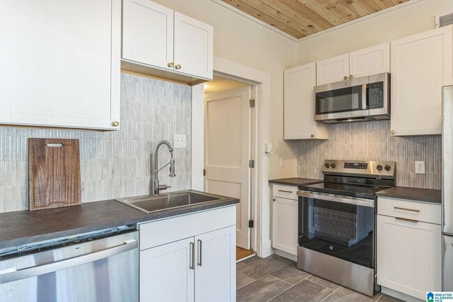 Photo - 1500 14th Ave S