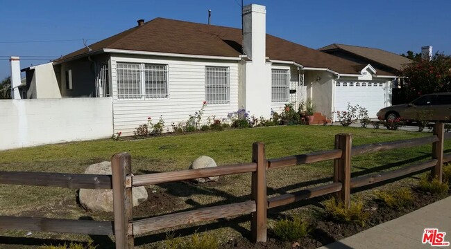Photo - 5400 West Blvd