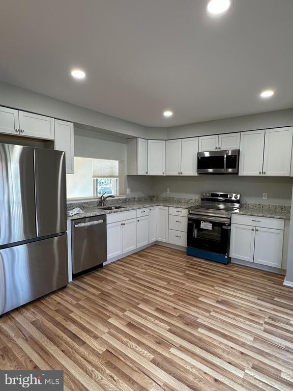 Photo - 4031 Forest Valley Rd