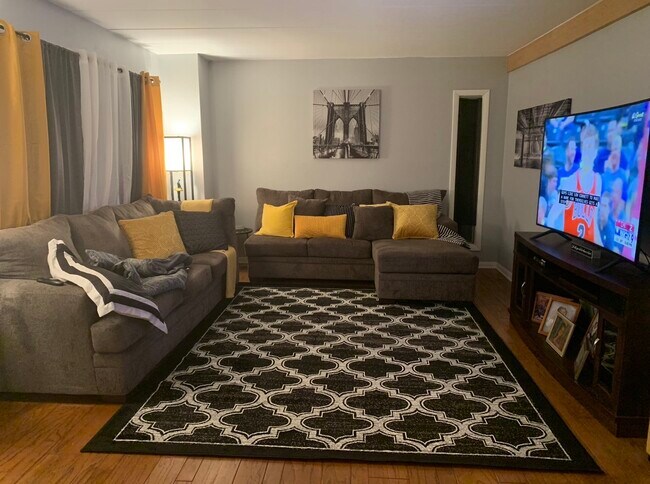 Photo - 9606 Kedvale Ave Unidad 1A