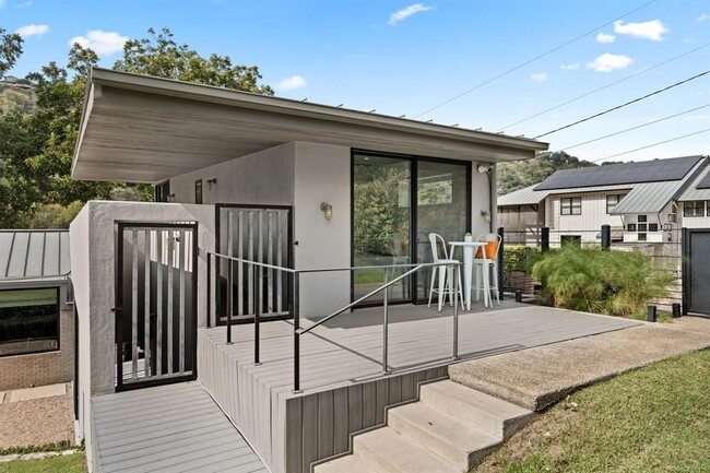 Photo - 14011 Hummingbird Ln