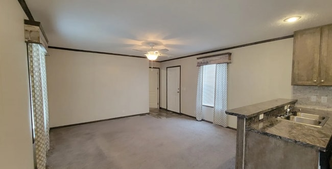 Photo - 204 Birch Ln