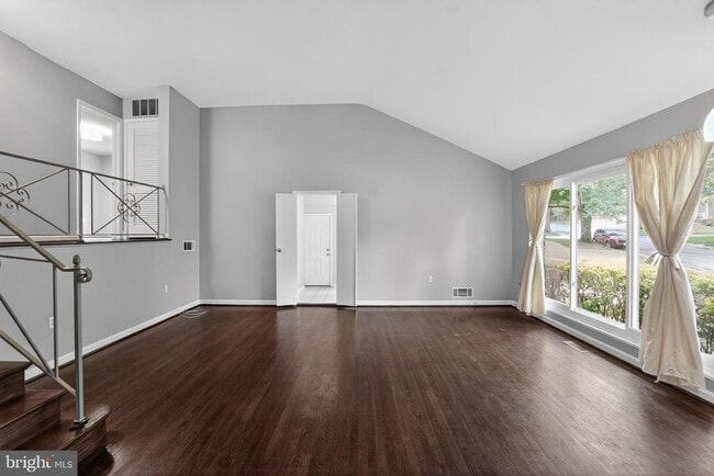 Photo - 9211 E Parkhill Dr