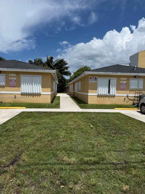 Photo - 2635 NW 24th Ave