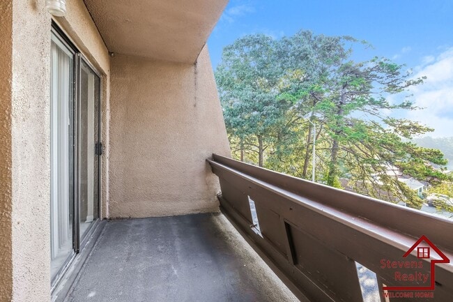 Photo - 915 S Seminole Dr