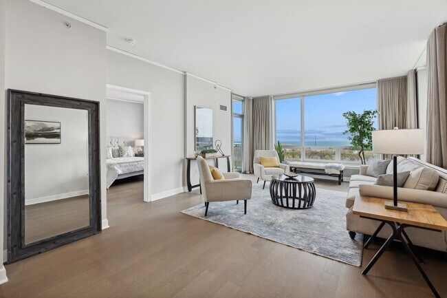 Photo - 1901 S Calumet Ave Unidad 2806