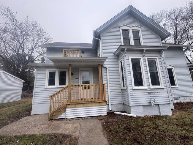 Building Photo - 1003 Georgia Ave