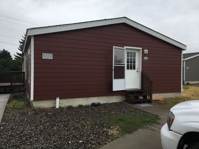 Photo - 3-bedroom 2-bathroom Modular Home in Babcock Vista!