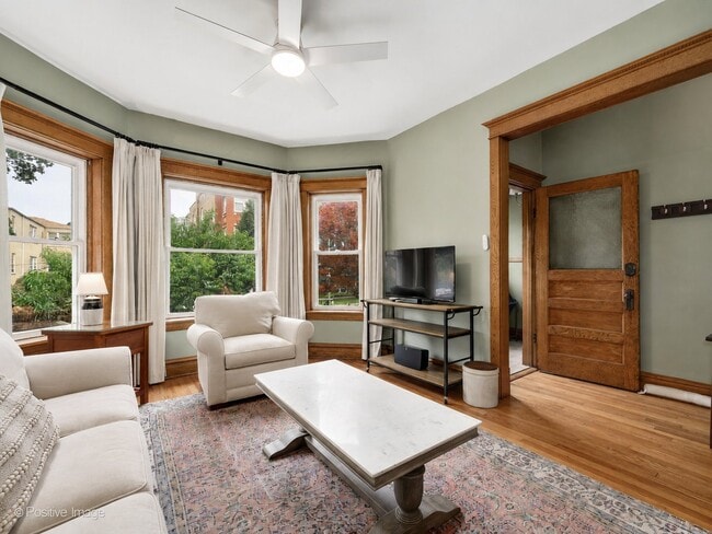 Photo - 1633 W Olive Ave Unit 1