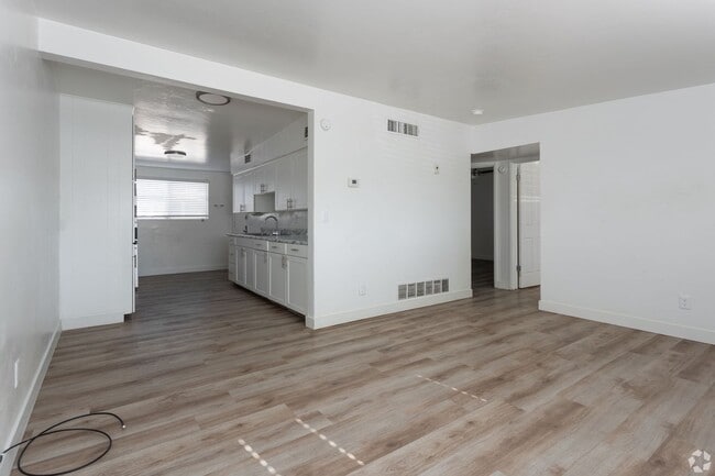 Sahuara Apartments