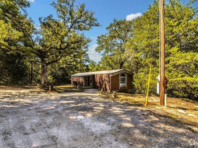 Building Photo - 143 Old Piney Trail Rental