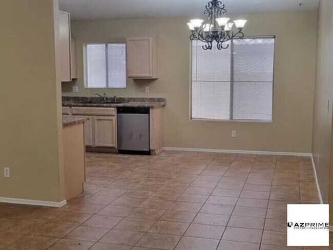 Building Photo - Sweet and beautiful home