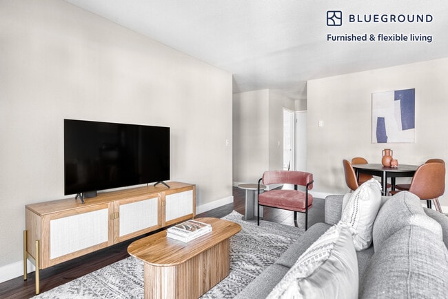 Photo - 855 Bounty Dr Unidad FL2-ID809