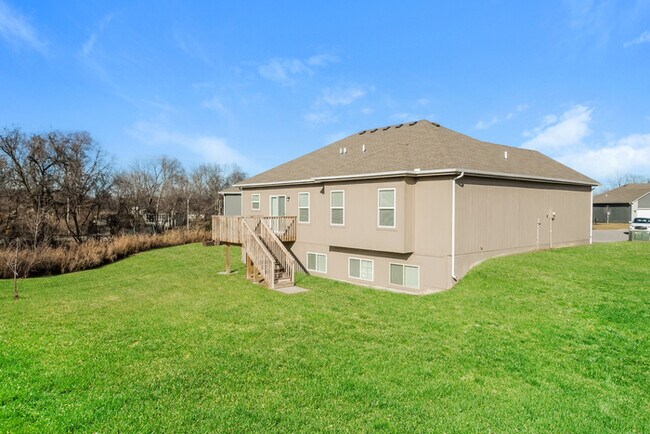 Fantastic 4bd/3ba home! Coming soon!