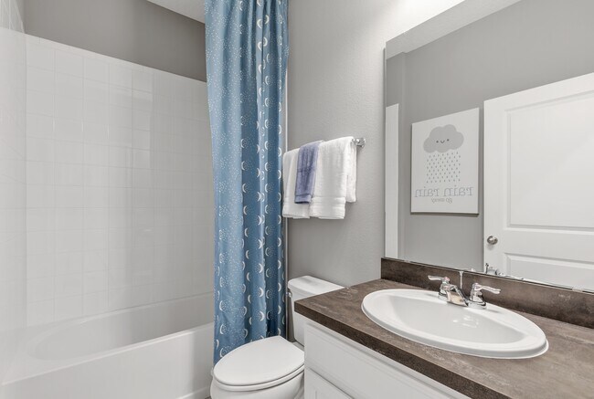 Photo - 1008 Landing Ln