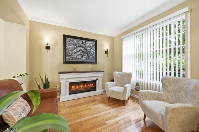 Photo - 75 Spring Hill Cir