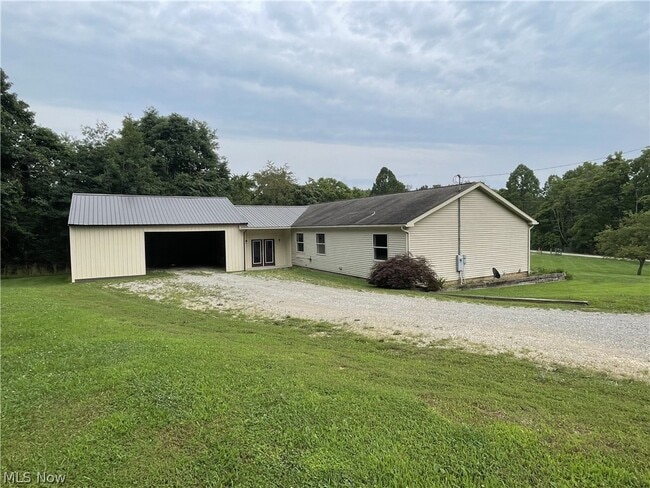 Photo - 8891 Corwin Rd
