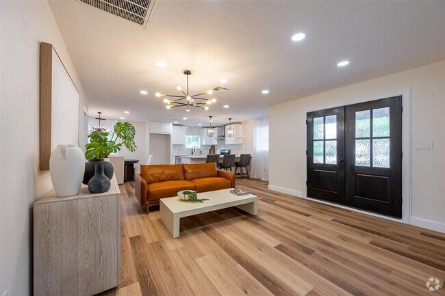 Building Photo - 4010 Ella Blvd Rental