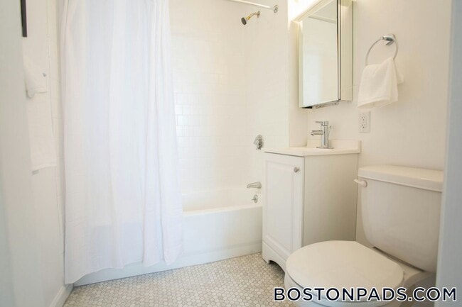 Photo - 50 Franklin St Unit 716