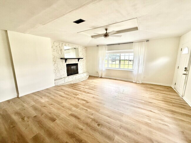 Photo - 4128 Arcot Cir