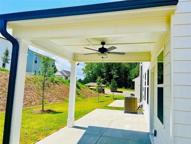 Photo - 34 Shelter Ln E