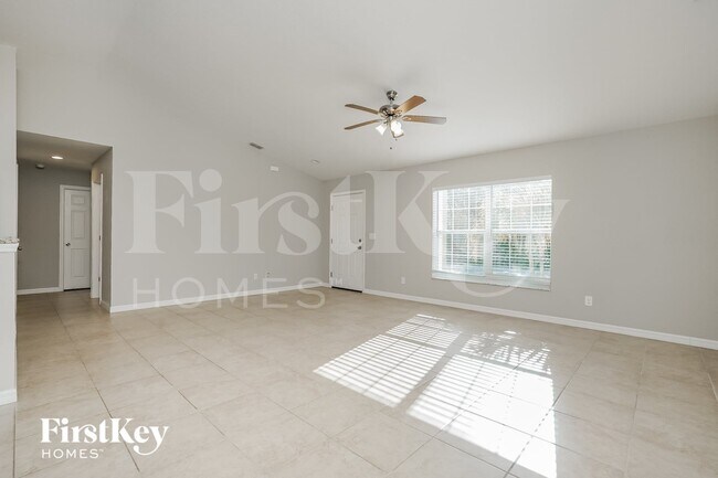 Photo - 3595 Gillot Blvd