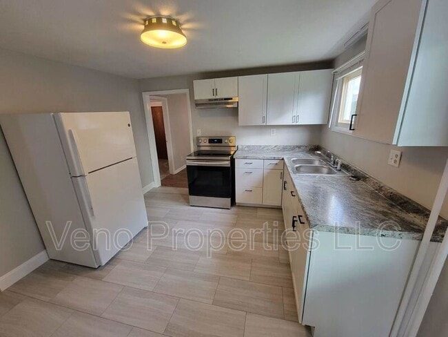 Photo - 1813 3rd Ave