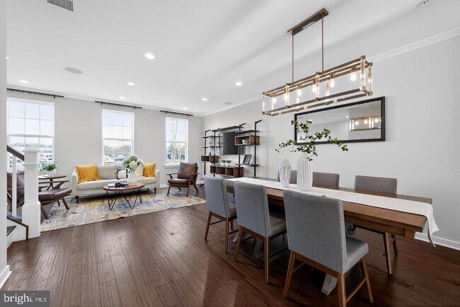 Photo - 11 Hedley Ln