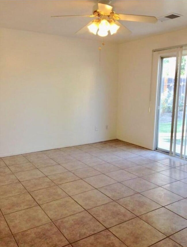 Photo - Northwest Bakersfield Rental – Available Now