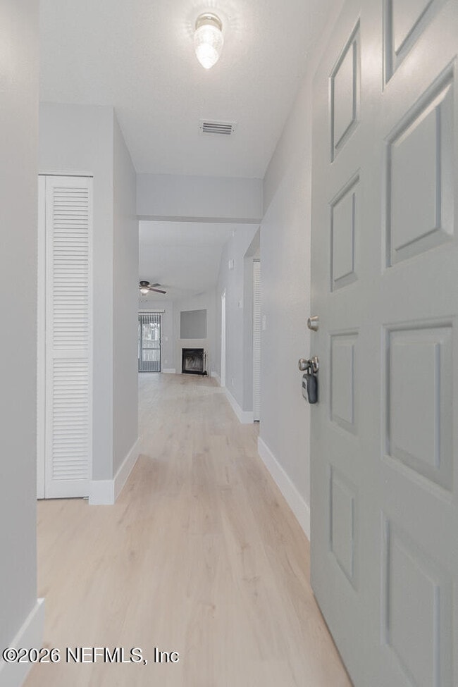 Photo - 2131 Sea Hawk Dr