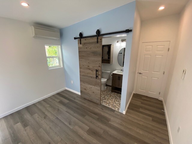 Photo - 433 S Fairview St