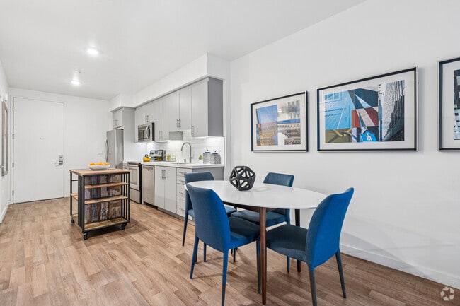 B 1BR, 1BA - 704SF - Dining Room