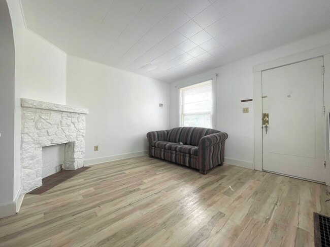 Photo - 116 N Plum St Unit 116 1/2 N Plum St.