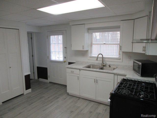 35600 Union Lake Rd Unit A