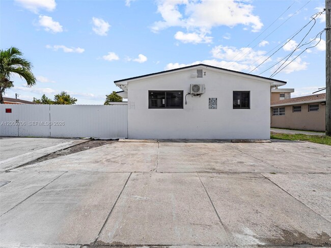 Photo - 1366 W 29th St Unit 1