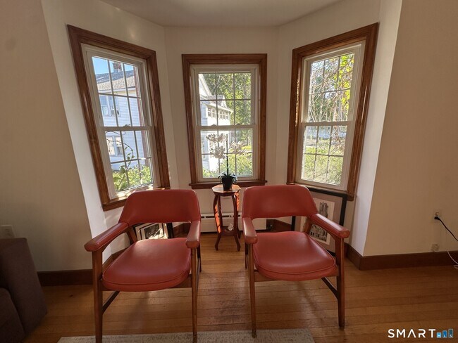 Photo - 247 Harbor St