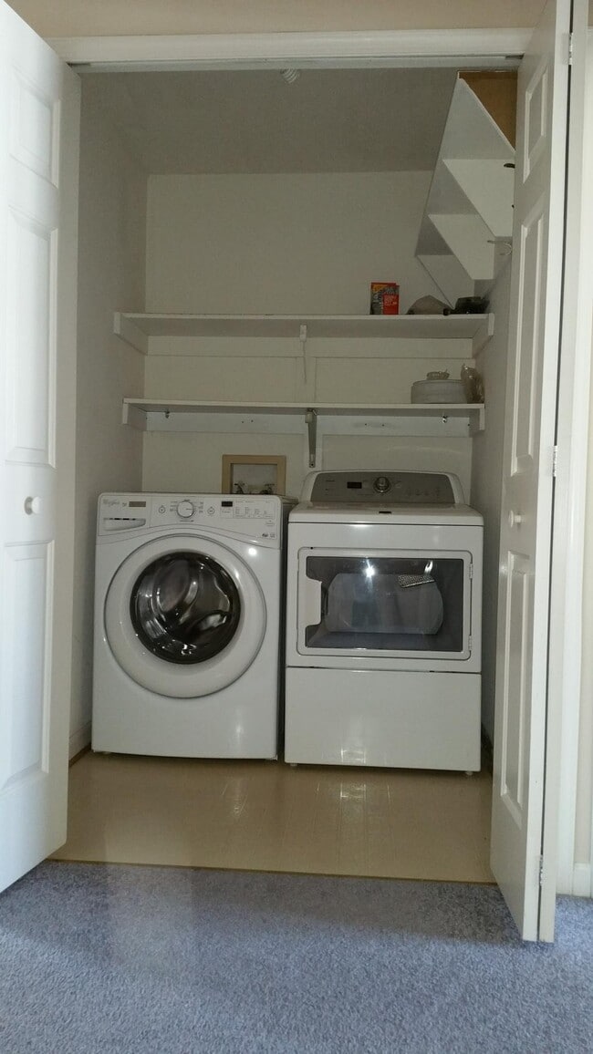 Laundry room on 3rd level - 8628 Indian Springs Rd