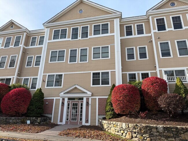 Building Photo - 11 Cheriton Rd Unit 107