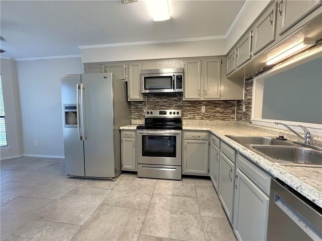 Photo - 5900 Grelot Rd Unidad 504