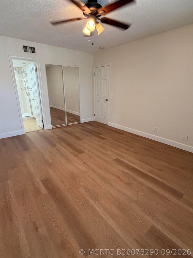 8871 Wiles Rd Unit 303