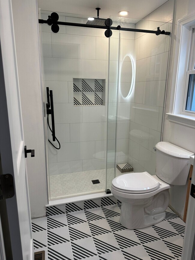 Photo - 7 Dickson St Unit #2