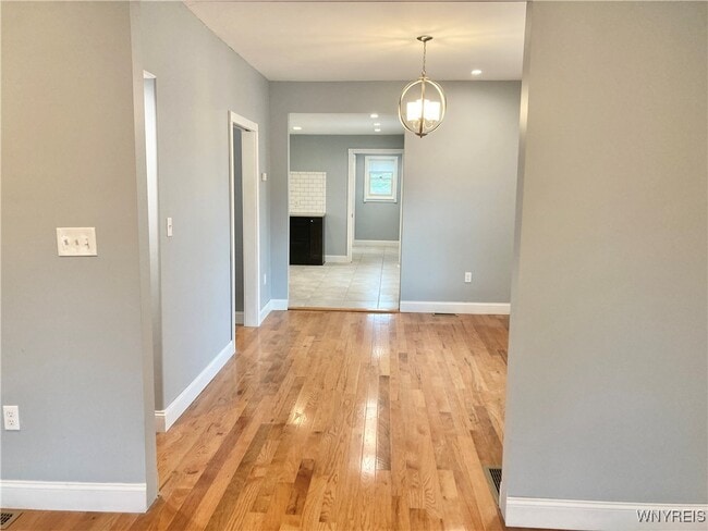 Photo - 143 Cottage St