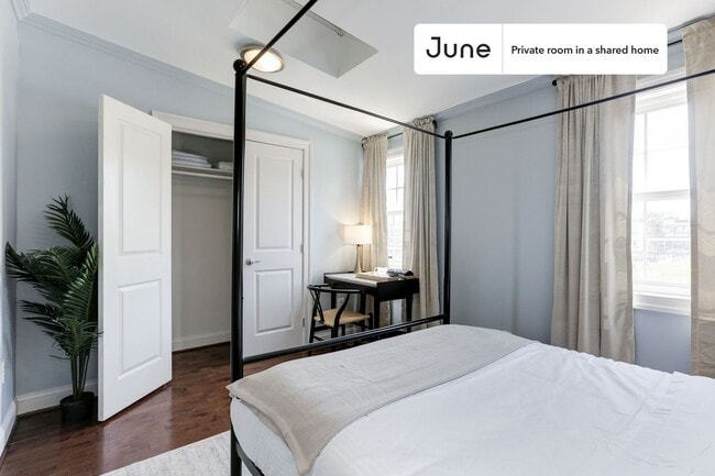 Photo - Room in Shared 5 bed/3.5 bath home Unit 2E