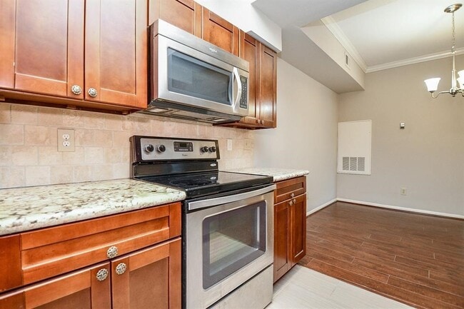 Photo - 2255 Braeswood Park Dr Unit 168