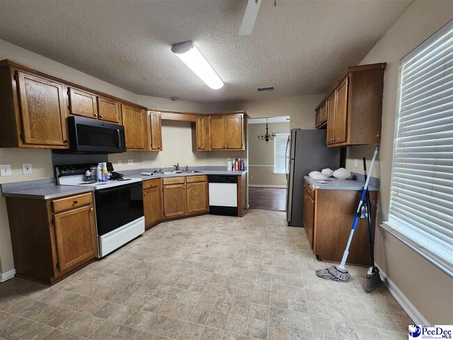 Photo - 2713 Winterbrook Dr