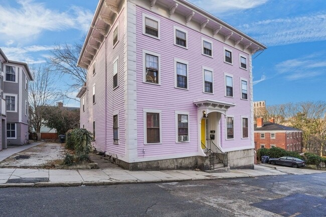 Photo - 35 Bowen St Unidad 3