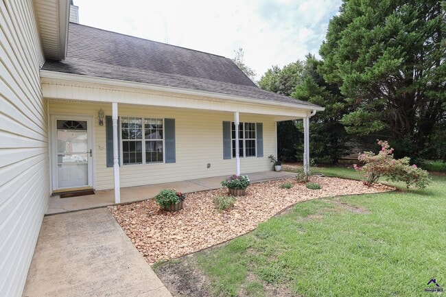 Photo - 103 Lions Gate