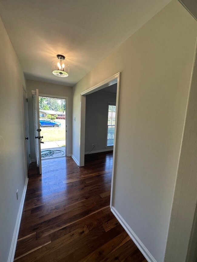 Photo - 3906 Dalraida Pl