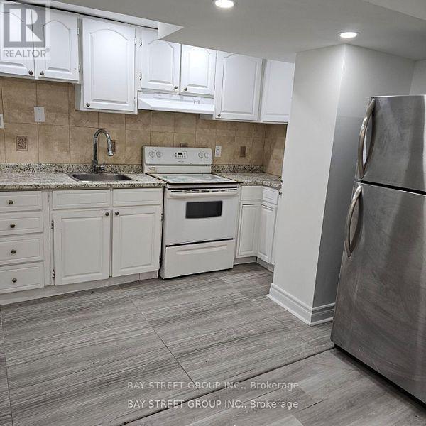 Photo - 63 Yorkland St